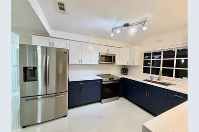 19730 NW 3rd Ct, Miami Gardens, FL 33169 - Photo 18