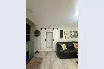 701 SW 4th Ct, Hallandale Beach, FL 33009 - Photo 32