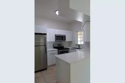 18340 NW 68th Ave #A, Hialeah, FL 33015 - Photo 2