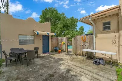 2204 SW 11th Ter, Miami, FL 33135 - Photo 46