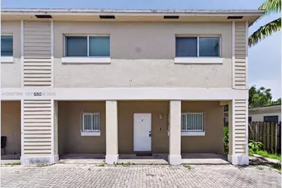 630 NW 10th Ter #4, Fort Lauderdale, FL 33311 - Photo 4
