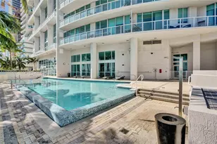 665 NE 25th St, Miami, FL 33137 - Photo 30