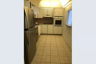 19380 Collins Ave #1018, Sunny Isles Beach, FL 33160 - Photo 4
