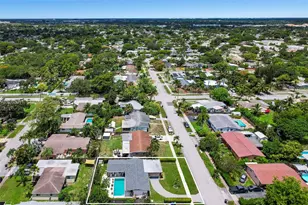 3230 SW 23rd St, Fort Lauderdale, FL 33312 - Photo 40