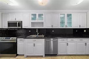 18011 Biscayne Blvd, Aventura, FL 33160 - Photo 2