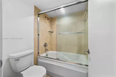 18011 Biscayne Blvd #902, Aventura, FL 33160 - Photo 16
