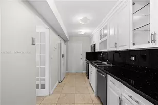 18011 Biscayne Blvd, Aventura, FL 33160 - Photo 4
