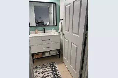 10705 NW 75th Ter #10705, Doral, FL 33178 - Photo 8