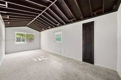 5842 Alton Rd, Miami Beach, FL 33140 - Photo 14