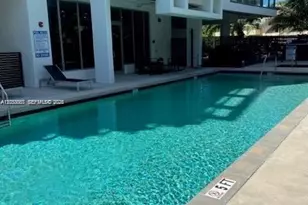 13800 Highland Dr, North Miami Beach, FL 33181 - Photo 24