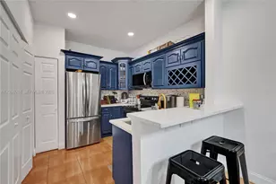1315 N Santa Catalina Cir, North Lauderdale, FL 33068 - Photo 4