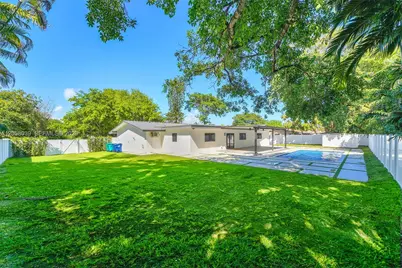 8820 SW 182nd Ter, Palmetto Bay, FL 33157 - Photo 22