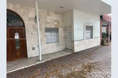 257 N Krome Ave, Homestead, FL 33030 - Photo 4