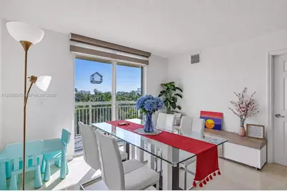 816 NW 11th St #607, Miami, FL 33136 - Photo 2