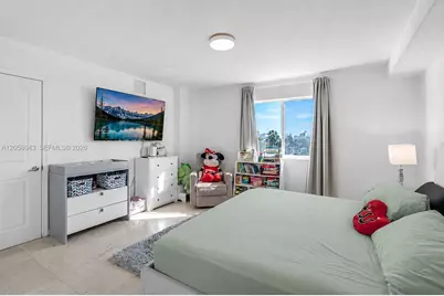 816 NW 11th St #607, Miami, FL 33136 - Photo 8
