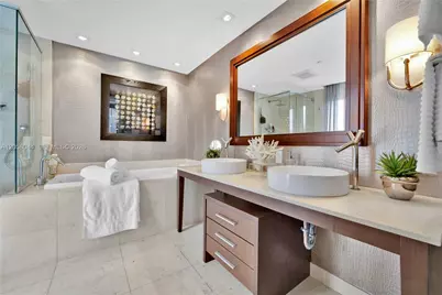 475 Brickell Ave #5013, Miami, FL 33131 - Photo 22