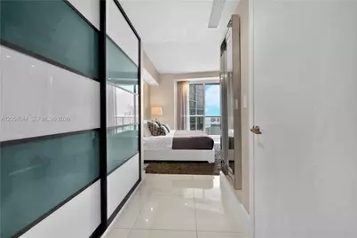 475 Brickell Ave #5013, Miami, FL 33131 - Photo 26