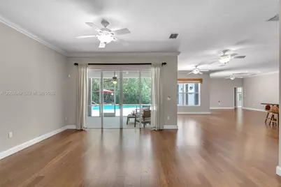 3140 Fairways Dr, Homestead, FL 33035 - Photo 2