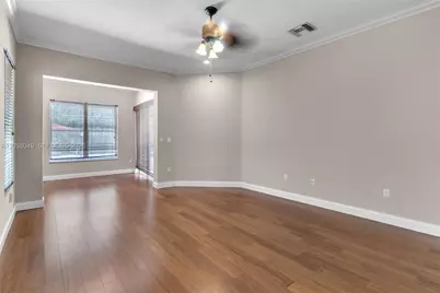 3140 Fairways Dr, Homestead, FL 33035 - Photo 12