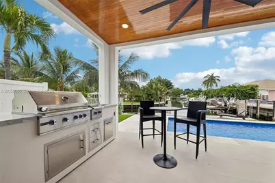 1304 SE 10th Ter, Deerfield Beach, FL 33441 - Photo 40