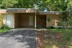 7911 NW 75th Ave, Tamarac, FL 33321 - Photo 12