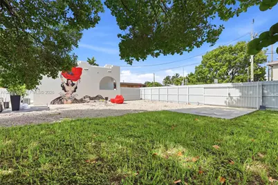 1909 NW 62nd St, Miami, FL 33147 - Photo 24
