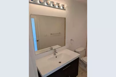934 Michigan Ave #309, Miami Beach, FL 33139 - Photo 12