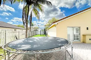18795 NW 24th Ct, Pembroke Pines, FL 33029 - Photo 20
