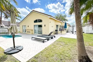 18795 NW 24th Ct, Pembroke Pines, FL 33029 - Photo 18