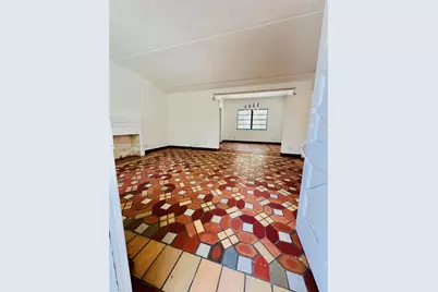 2830 Pine Tree Dr #1, Miami Beach, FL 33139 - Photo 4