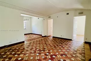2830 Pine Tree Dr, Miami Beach, FL 33139 - Photo 6