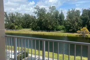 16465 NE 22nd Ave, North Miami Beach, FL 33160 - Photo 2