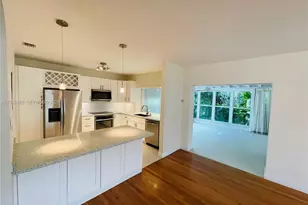 1116 Biarritz Dr, Miami Beach, FL 33141 - Photo 6
