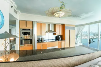 1000 S Pointe Dr #2501, Miami Beach, FL 33139 - Photo 38