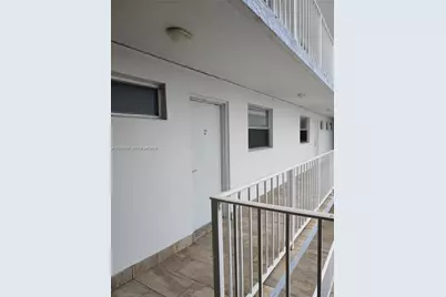 7705 Abbott Ave #304, Miami Beach, FL 33141 - Photo 6