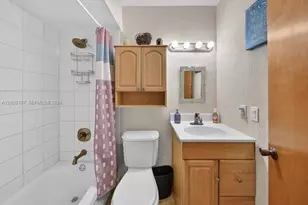 8514 SW 209th Ln, Cutler Bay, FL 33189 - Photo 22