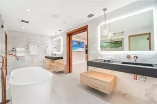 60 Shore Dr W, Miami, FL 33133 - Photo 24