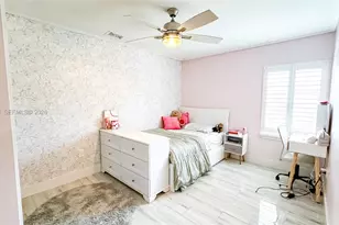 18795 NW 24th Ct, Pembroke Pines, FL 33029 - Photo 16
