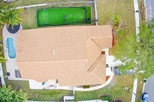 18795 NW 24th Ct, Pembroke Pines, FL 33029 - Photo 20