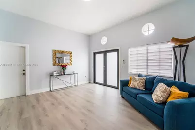 15819 SW 54th Ter, Miami, FL 33185 - Photo 4