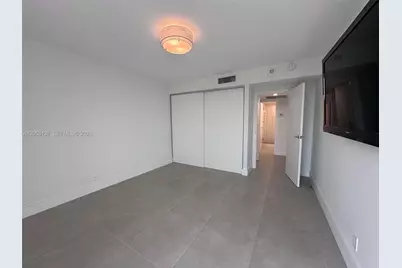 100 Bayview Dr #317, Sunny Isles Beach, FL 33160 - Photo 14