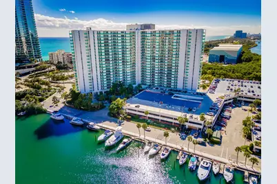 100 Bayview Dr #317, Sunny Isles Beach, FL 33160 - Photo 28