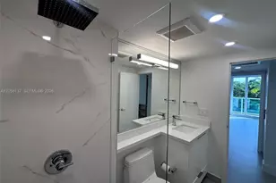 100 Bayview Dr, Sunny Isles Beach, FL 33160 - Photo 12