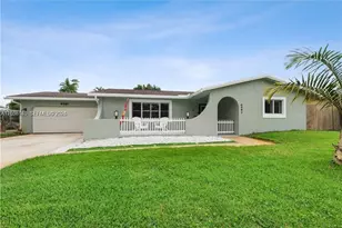 4081 Lake Dr, Coconut Creek, FL 33066 - Photo 1