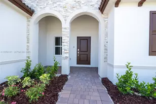 2967 SE 25th Ave, Homestead, FL 33035 - Photo 4