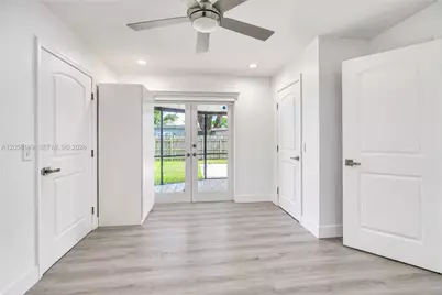 8720 NW 11th St, Pembroke Pines, FL 33024 - Photo 32