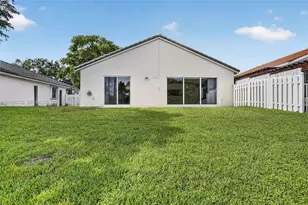 16249 NW 24th St, Pembroke Pines, FL 33028 - Photo 26