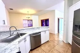 19084 SW 319th St, Homestead, FL 33030 - Photo 6