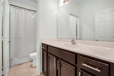 3506 W 106th Ter, Hialeah, FL 33018 - Photo 24
