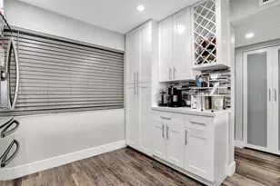 8030 Hampton Blvd, North Lauderdale, FL 33068 - Photo 8